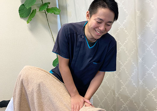 独自の方法で症状の根本を見つけ出し意味のある施術を提供!